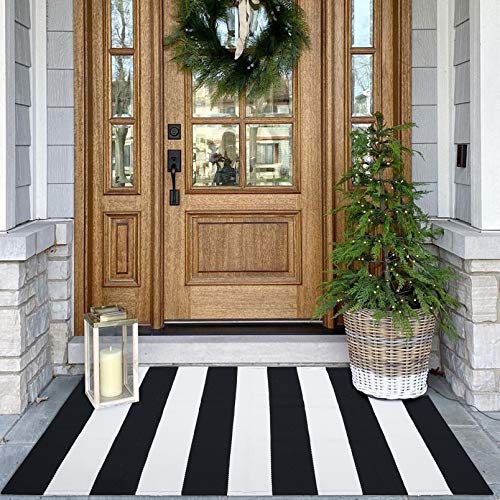 KOZYFLY Black and White Striped Rug 27.5×43 Inches Indoor Outdoor Rugs Hand Woven Cotton Washable Striped Layered Doormats for Front Door/Kitchen/Farmhouse/Entryway/Patio