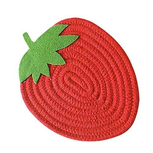 Hemoton Pot Holders Cloth Trivets Strawberry Shaped Cotton Thread Kitchen Table Mats Hot Pads Heat Resistant Coasters for Cooking Baking Table Decorations