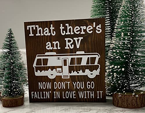 HOUVSSEN Wood Sign Stakes Christmas Vacation That There’s an RV Now Don’t You go Fallin in Love with it Cousin Eddie Quote Funny Holiday Decor Camping Sign 8 x 8 inch
