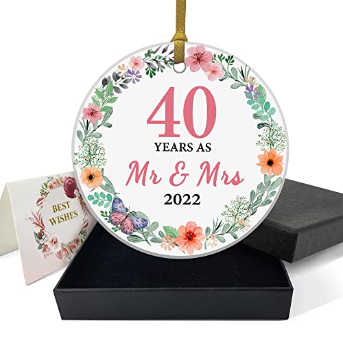 REWIDPARTY 40th Wedding Anniversary Ornament Gift Keepsake Sign Round Plaque Happy for Couple 40 Years as Mr and Mrs Holiday Keepsake 3″ Circle Ceramic Ornament with Gold Ribbon & Gift Box
