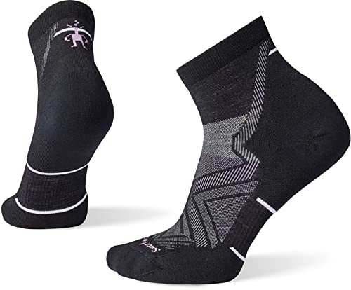 Smartwool Women’s Run Targeted Cushion Ankle Socks, Black, Medium