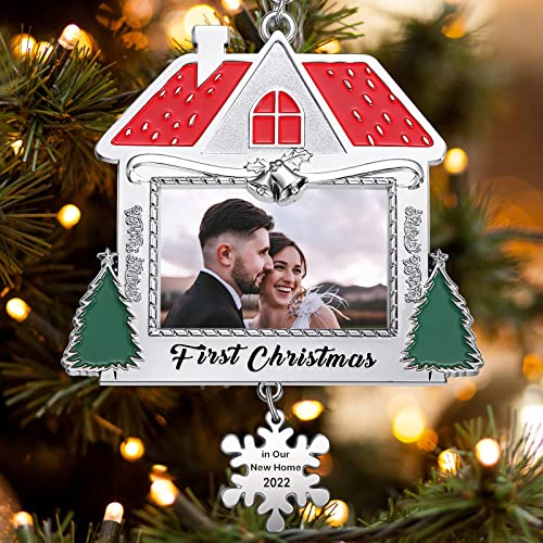 Our First Christmas Ornament 2022, House Warming Gifts for New Home, 1st Xmas in Our New Home Picture Ornament, Silver Photo Frame with Gift Box, Ideal Chritmas Gift for Couple New Homeoweners Family