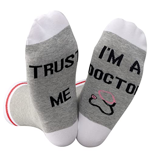 2 Pairs Funny Doctor Gift Trust Me I’m A Doctor Socks Thank You Doctor Appreciation Socks for Medical Doctor (Trust Me I’m A Doctor)