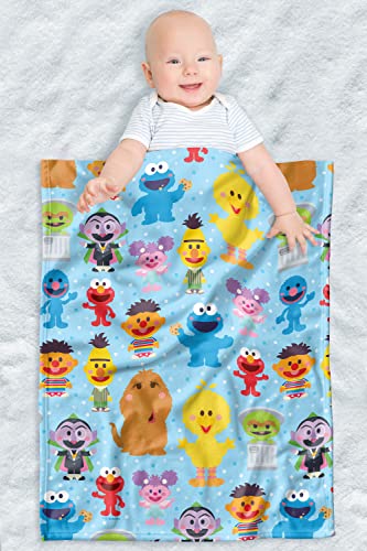 Sesame Street Fleece Baby Blanket, 30″x40″, Cute Character Pattern, Unisex for Girls & Boys, Infants/Toddlers