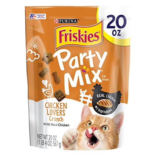Friskies Purina Made in USA Facilities Cat Treats, Party Mix Chicken Lovers Crunch – 20 oz. Pouches