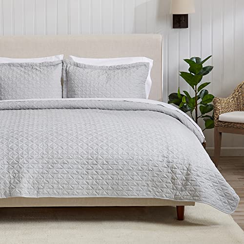 Great Bay Home 3-Piece King Reversible Lightweight Grey Quilt Comforter with 2 Shams | All-Season, Modern Bedspreads | Grey Coverlet Sets | Emeline Quilts Collection