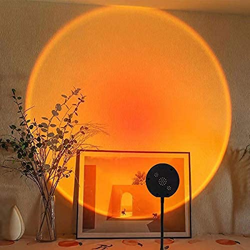 TOMULE Sunset Lamp, 360 Degrees Rotatable, USB Charging LED Romantic Sunset Projection lamp for Photography/Selfie/Party/Home/Living Room/Bedroom Decor (Golden Sun)