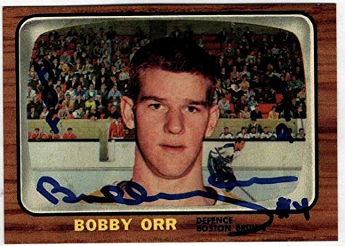 1966 O Pee Chee #35 Bobby Orr ROOKIE REPRINT Facsimile Auto – Hockey Card
