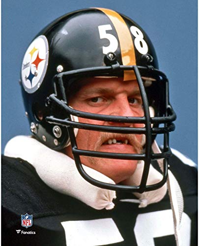 Sports Memorabilia Jack Lambert Pittsburgh Steelers Unsigned Close Up Photograph – Original NFL Art and Prints