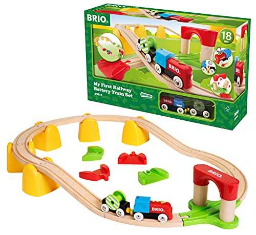 Brio World 33710 – My First Railway Battery Operated Train Set – 25 Piece Wood Train Set Toy with Accessories and Wooden Tracks for Kids Ages 18 Months and Up