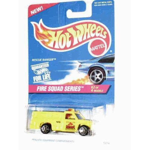 Hot Wheels – Fire Squad Series – Rescue Ranger (Yellow) Collector Car Replica – #2 of 4 Models in Series – Collector #425 – 5 Spoke Wheel Hubs