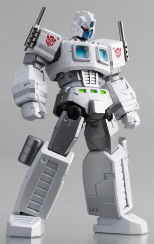 Transformers Kaiyodo Revoltech Super Poseable Action Figure Ultra Magnus