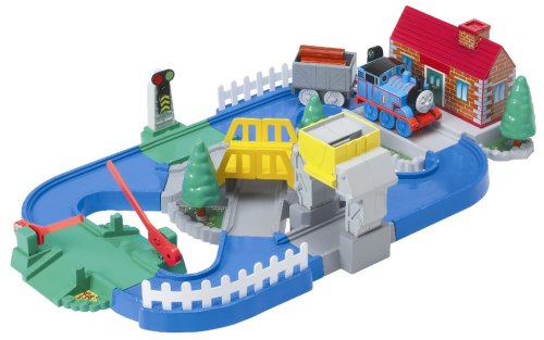TOMY Thomas & Friends Surprise Action Station Playset