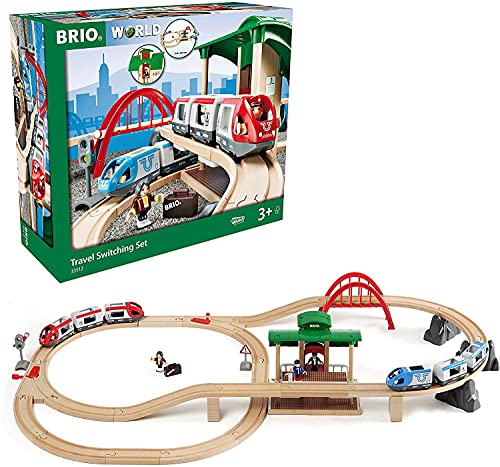 BRIO World – 33512 Travel Switching Set | 42 Piece Train Toy with Accessories and Wooden Tracks for Kids Ages 3 and Up