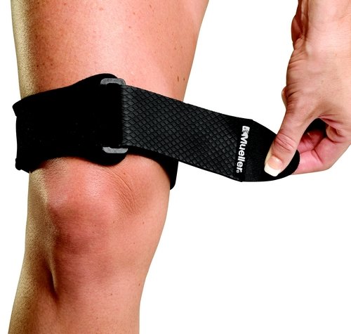Mueller Sports Medicine ITB Strap, for Men and Women, Black, One Size