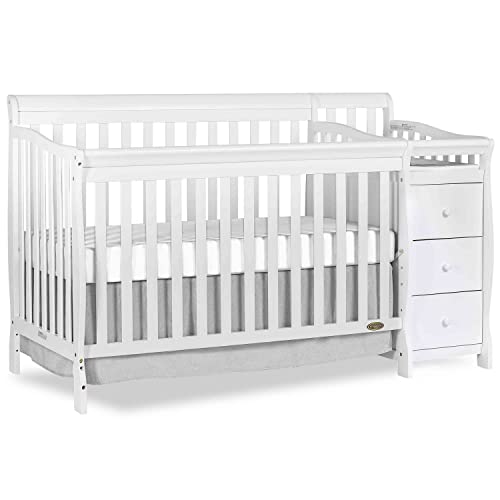 Dream On Me 5 In 1 Brody Convertible Crib With Changer In White, Greenguard Gold Certified, Comes With 1″ Changing Pad, Non-Toxic Finish, Made Of Durable Pinewood