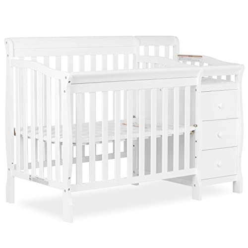 Dream On Me Jayden 4-in-1 Mini Convertible Crib And Changer in White, Greenguard Gold Certified, Non-Toxic Finish, New Zealand Pinewood, 1″ Mattress Pad