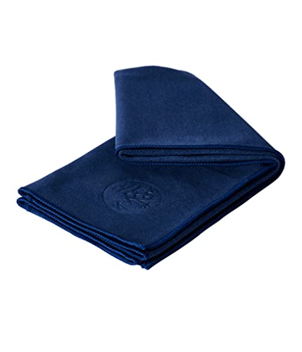 Manduka eQua Yoga Hand Towel – Quick Drying Microfiber, Lightweight, Yoga Accessories Easy for Travel, 16 Inch (40cm), Midnight Blue