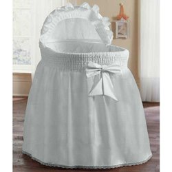 Babydoll Bedding Precious Bassinet Liner/Skirt & Hood Color: White – Size: 17″ 31″