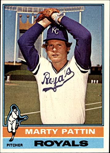 1976 Topps # 492 Marty Pattin Kansas City Royals (Baseball Card) EX/MT Royals