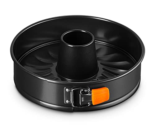 Le Creuset Toughened Non-Stick Bakeware Springform Round Cake Tin with Funnel Insert – 26 cm