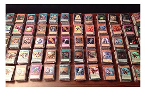 1000 YUGIOH CARDS ULTIMATE LOT YU-GI-OH COLLECTION – 50 HOLO FOILS & RARES! by Unknown