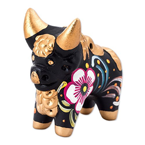 NOVICA Black and Gold Hand Painted Floral Ceramic Bull Figurine, Little Black Pucara Bull’