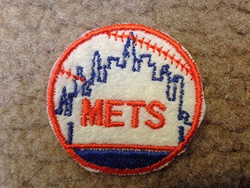 1970 NEW YORK METS IRON ON PATCH EMBROIDERED 2″ CIRCLES OLD STORE STOCK