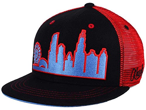 CHICAGO Skyline Snapback Hat Black
