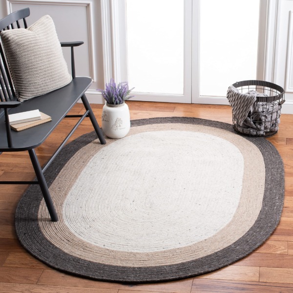 SAFAVIEH Braided Collection 4′ x 6′ Oval Charcoal/Ivory BRD903H Handmade Country Cottage Reversible Wool Entryway Foyer Living Room Bedroom Kitchen Area Rug