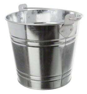 American Metalcraft PTUB87 Natural Galvanized Steel Pail with Handle, 1.16-Gallon, 8″ Diameter, Silver