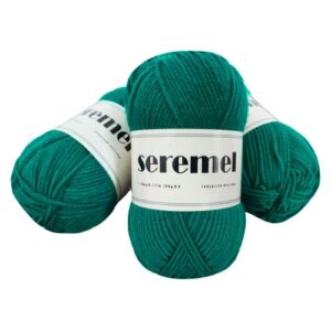 seremel 3 Pieces Crochet Yarn 150g (426 Yards), 4-ply Acrylic Yarn Skeins , Yarn for Crocheting and Knitting (Paddy Green)