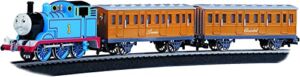 Bachmann Trains – Thomas & Friends Thomas with Annie and Clarabel Ready To Run Electric Train Set – HO Scale