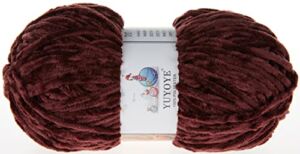 YUYOYE 100% Micro Polyester Soft Velvet Yarn Blanket Yarn for Crochet and Knitting, Chenille Yarn -Coffee