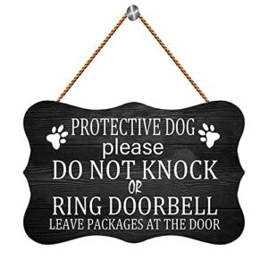 Licpact Protective Dog Please Do Not Knock or Ring Doorbell Ring Doorbell Leave Packages at The Door Wooden Sign 12 x 8 inch Wood Plank Design Hanging Sign Rustic Wood Farmhouse Home Decor