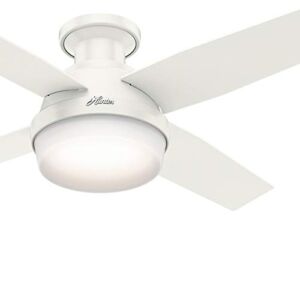 Hunter Fan 44 inch Low Profile Fresh White Indoor Ceiling Fan with Light Kit and Remote Control (Renewed)