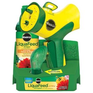 Miracle-Gro LiquaFeed Advance Starter Kit with Garden Feeder, 16 oz. Bottle of LiquaFeed All Purpose Liquid Plant Food, and Dosing Spoon | 🏆ⓑⓔⓢⓣ ⓒⓗⓞⓘⓒⓔ