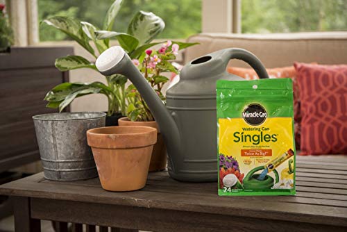 Miracle-Gro Watering Can Singles All Purpose Water Soluble Plant Food, Includes 24 Pre-Measured Packets | The Storepaperoomates Retail Market - Fast Affordable Shopping
