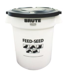 Rubbermaid Commercial Products Feed and Seed BRUTE Container with Lid, 20 Gallon Trash Can, Food Storage