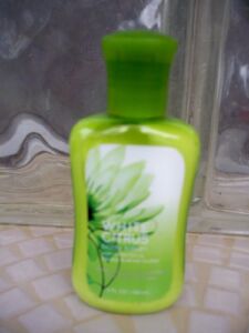 BATH & BODY WORKS NEW STACKABLES WHITE CITRUS BODY LOTION 3 OZ TRAVEL SIZE