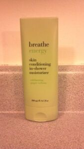 Bath & Body Works Breathe Energy Skin Conditioning In-Shower Moisturizer, Exhilarating Ginger Verbena, 200 ml/6.7 Fl Oz