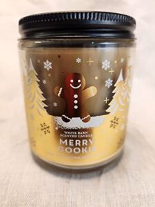 Bath & Body Works, White Barn 1-Wick Candle w/Essential Oils – 7 oz – 2021 Christmas & Winter Scents! (Merry Cookie)