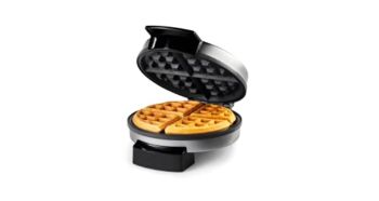 Oster DiamondForce Nonstick Coating Infused with Diamonds Belgian Waffle Maker | The Storepaperoomates Retail Market - Fast Affordable Shopping