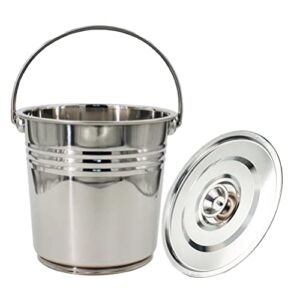 Yardwe Compost Bin Stainless Steel Compost Bucket Kitchen Countertop Odorless Compost Pail with Lid Food Waste Container with Carrying Handle for Outdoor Indoor Silver