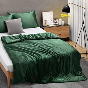 Ersmak 48″ x 72″ Duvet Cover for Weighted Blanket, Removable Satin Duvet Cover for Weighted Blanket, 8 Ties Secure Fastening, Emerald Green