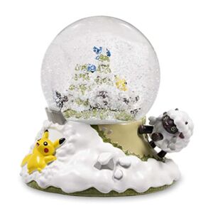 Pokémon Center: Wooloo Winter Fun Pokémon Holiday & Home Snow Globe