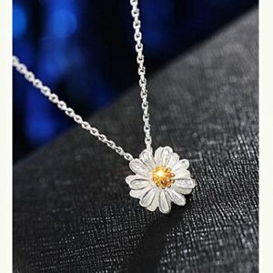 Phonphisai shop 925 Silver Plated Flower Necklace Cute Clavicle Chain Daisy Charms Pendant Hot t