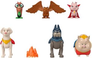 Fisher-Price DC League of Super-Pets Figure Multi-Pack, set of 6 figures and a pretend play accessory for preschool kids ages 3 and up