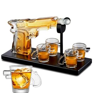 Bezrat Whiskey Gun Decanter Set – Whiskey Gun Decanter with 4 Gun Shaped Shot Glasses on on Mahogany Tray – Old Fashioned Bourbon Liquor Drinks Rocks Glasses Dispenser Set , Whiskey Gift Box