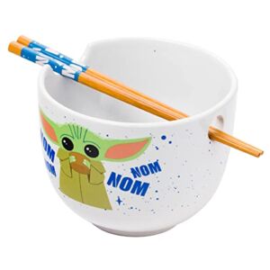 Silver Buffalo Star Wars Mandalorian Baby Yoda Nom Nom Ceramic Ramen Noodle Bowl with Chopsticks, 20oz